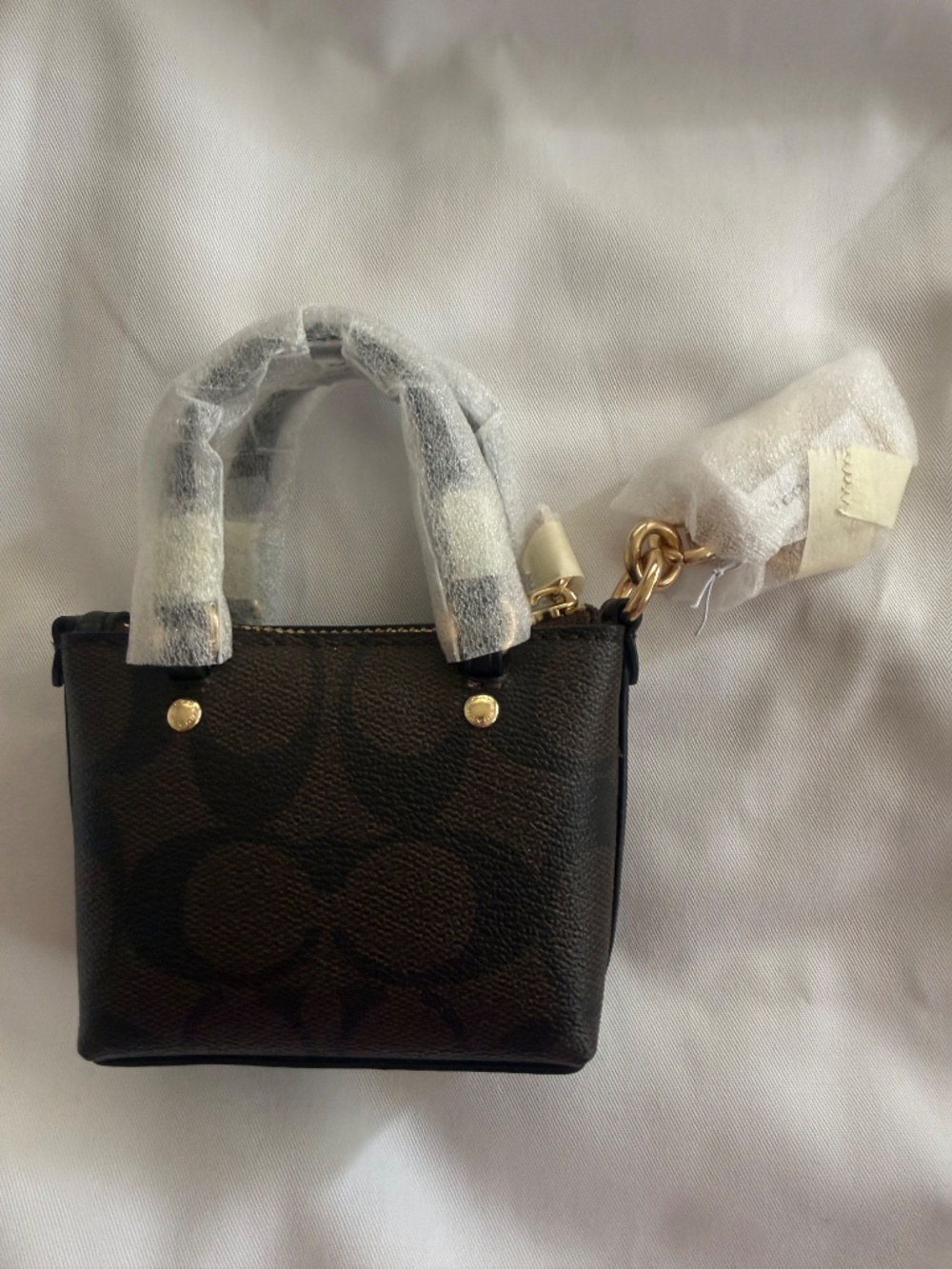 Coach Micro Tote Keyring - Picture 2 of 2